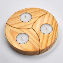 Model 014 candle holder pine