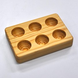 Tabla de cortar con huevera...