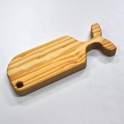 Cutting board whale pine